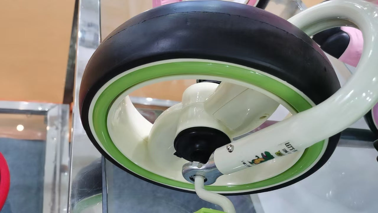 TRICICLO DINOREX  🦖🚴🌲